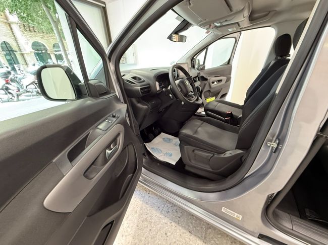 Imatge del vehicle 30