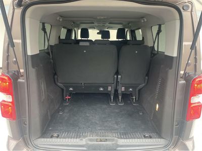 Peugeot Traveller Business BlueHDi 120 S&S 6 Vel MAN Long