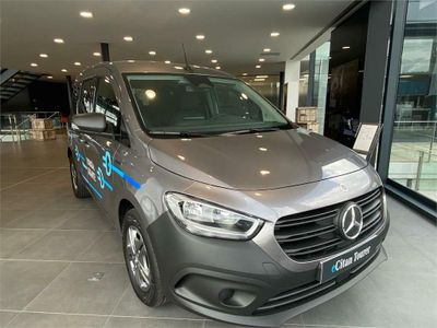 Mercedes Citan eCitan Tourer Pro Largo