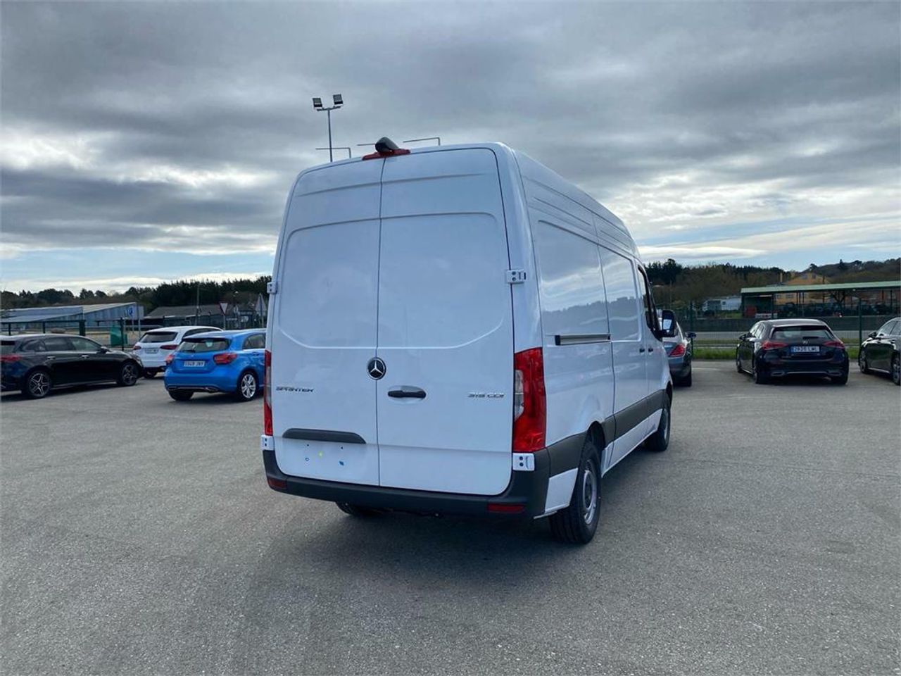 Mercedes Sprinter 315 CDI MEDIO 3.5T - Foto 2