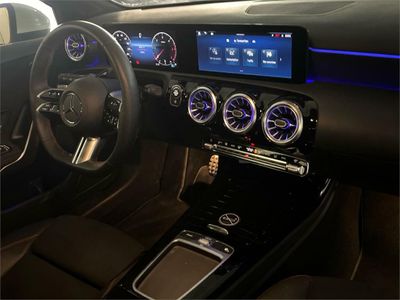 Mercedes Clase A 180 d AMG Line (EURO 6d)