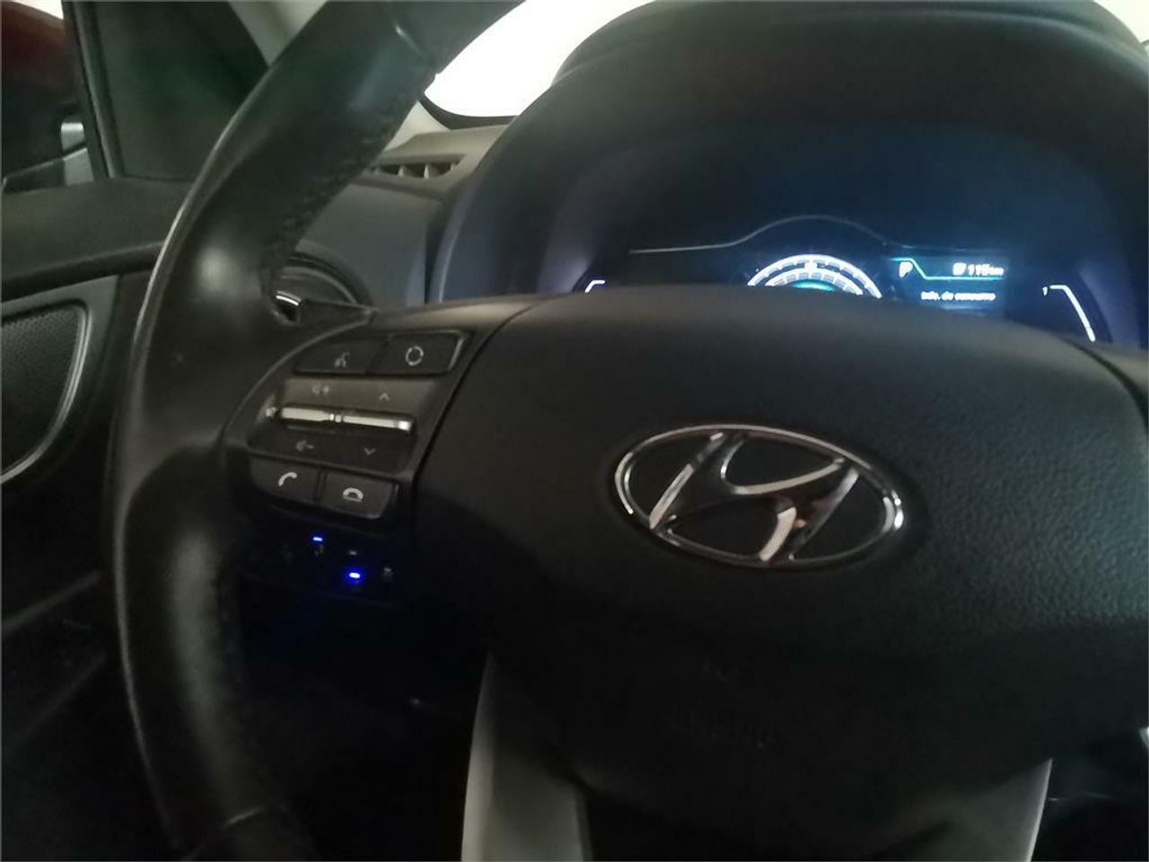 Hyundai Kona 150kW EV 7,2kW Tecno - Foto 2