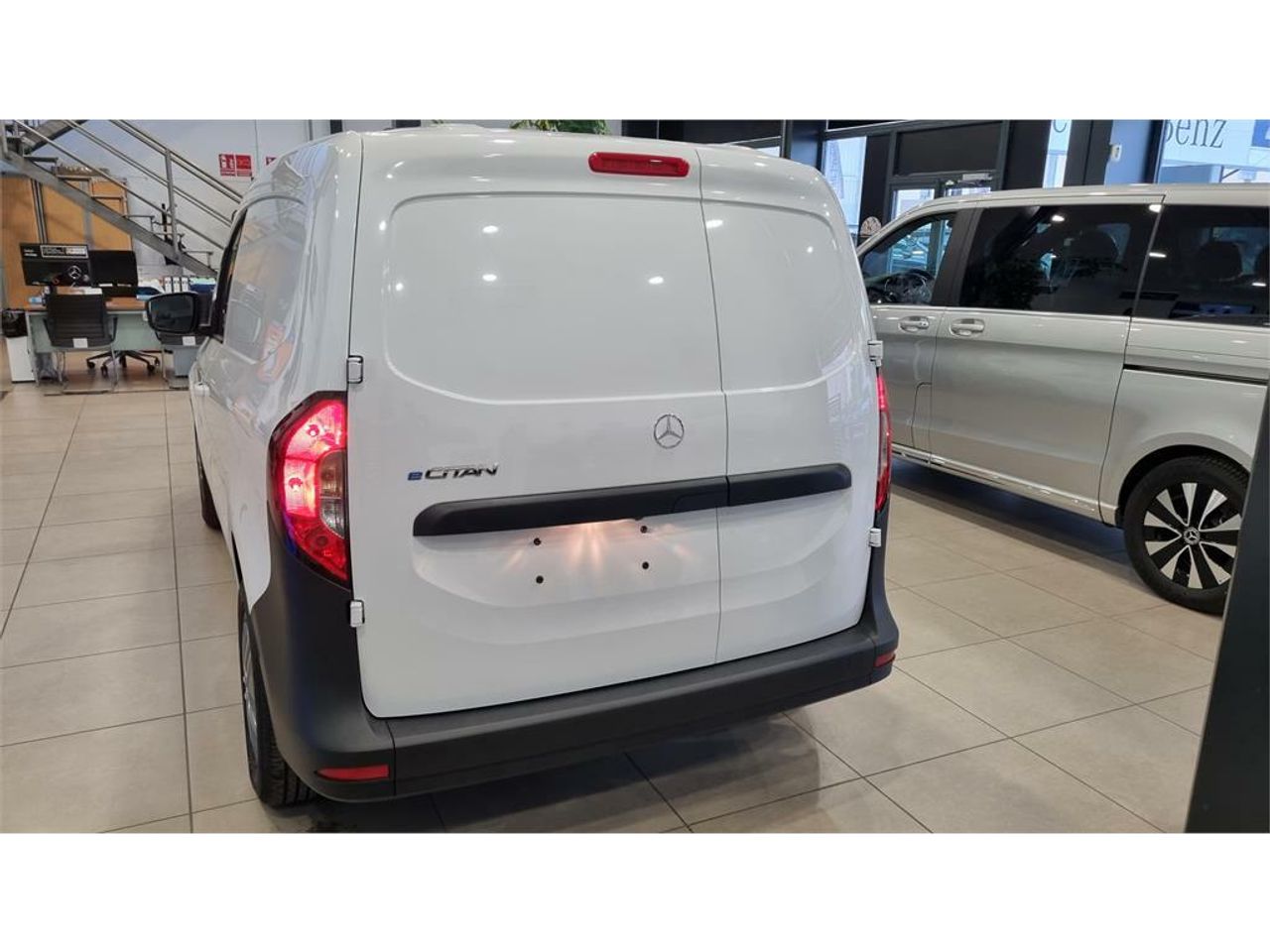 Mercedes Citan eCitan Furgón Pro Largo - Foto 2