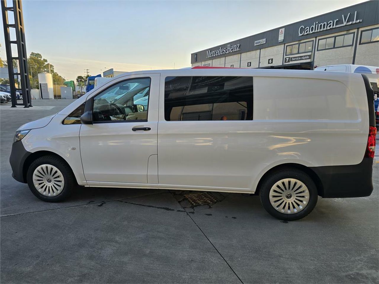 Mercedes Vito 110CDI 75kW Mixto Pro Larga - Foto 2