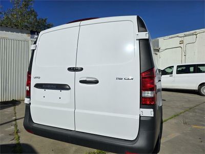 Mercedes Vito 116CDI 120kW furgón Select larga