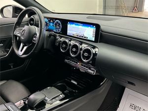 Mercedes CLA 200 d SB Progressive (EURO 6d)  - Foto 2