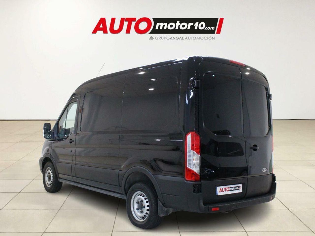 Ford Transit 350 96kW L2H2 Van Ambiente Delantera - Foto 2