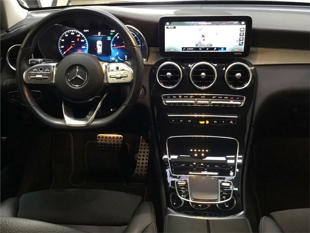 Mercedes GLC 200 d 4MATIC - Foto 2