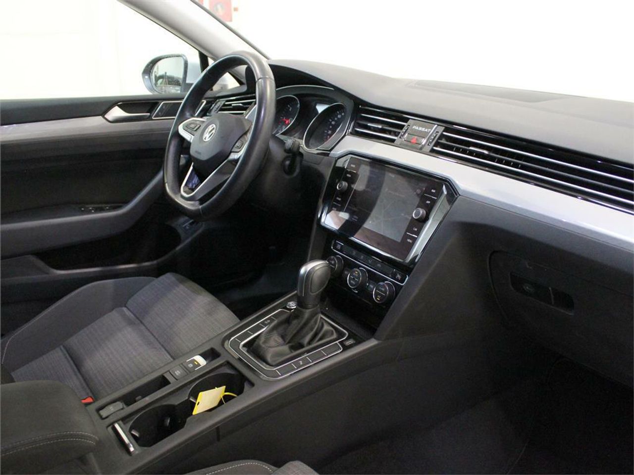 Volkswagen Passat Advance 2.0 TDI 110kW(150CV) DSG Variant - Foto 2