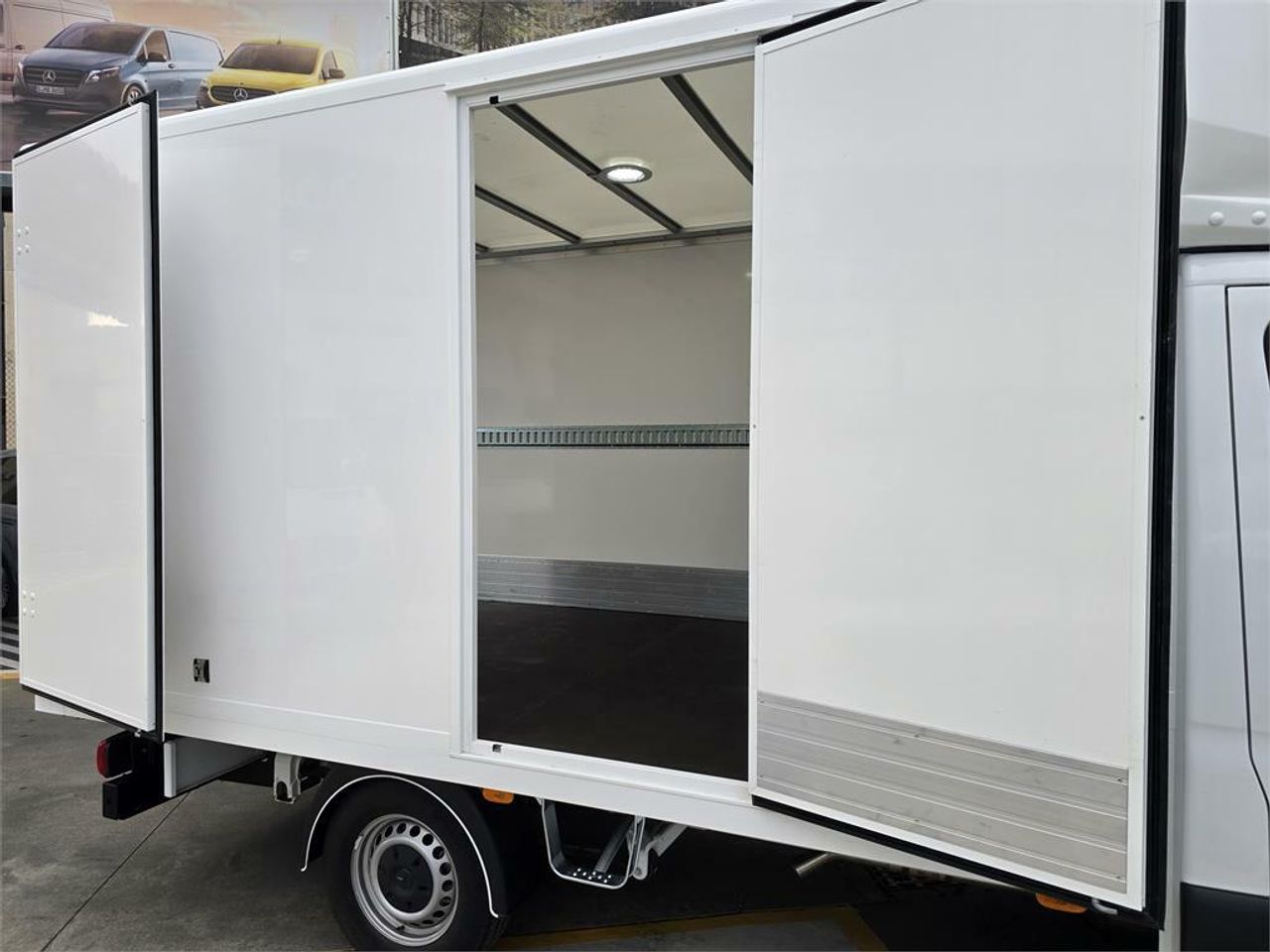 Mercedes Sprinter 311 CDI MEDIO 3.5T - Foto 2