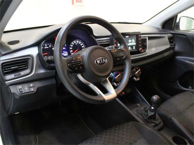 Kia Rio 1.2 CVVT 62kW (84CV) Concept