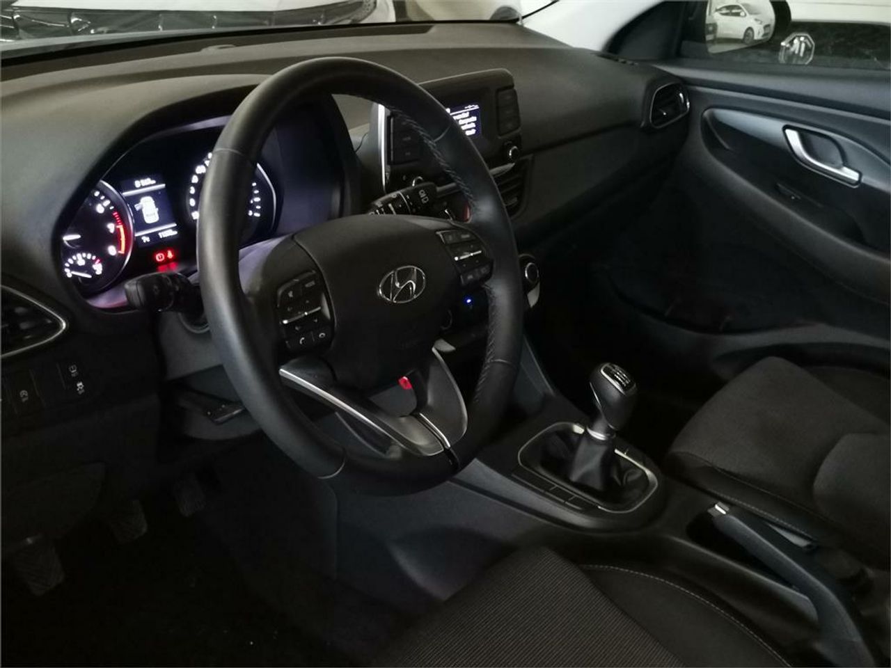 Hyundai i30 1.5 DPI Essence - Foto 2