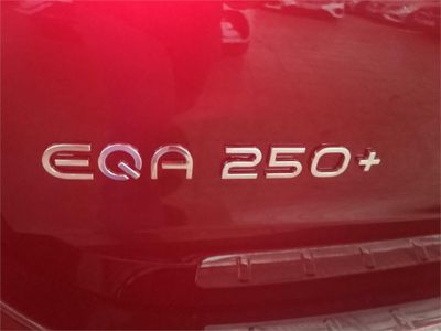 Mercedes EQA EQA 250+