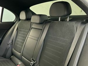 Mercedes Clase C 300 d e Berlina  - Foto 2