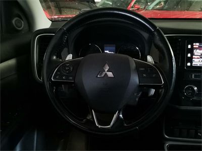 Mitsubishi Outlander 200 MPI Motion CVT 2WD 5 Plazas