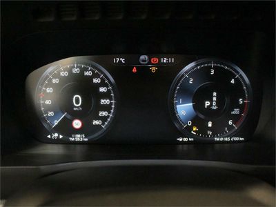 Volvo XC90 2.0 B5 D AWD R-Design Auto