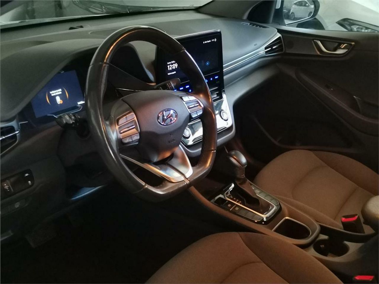 Hyundai IONIQ 1.6 GDI HEV Tecno DCT - Foto 2