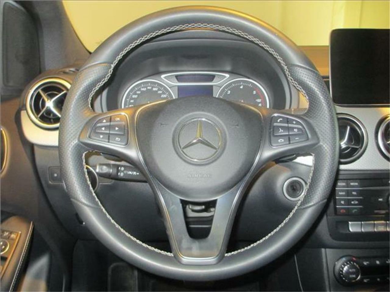 Mercedes Clase B 200 d - Foto 2