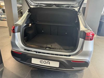 Mercedes EQA EQA 250+