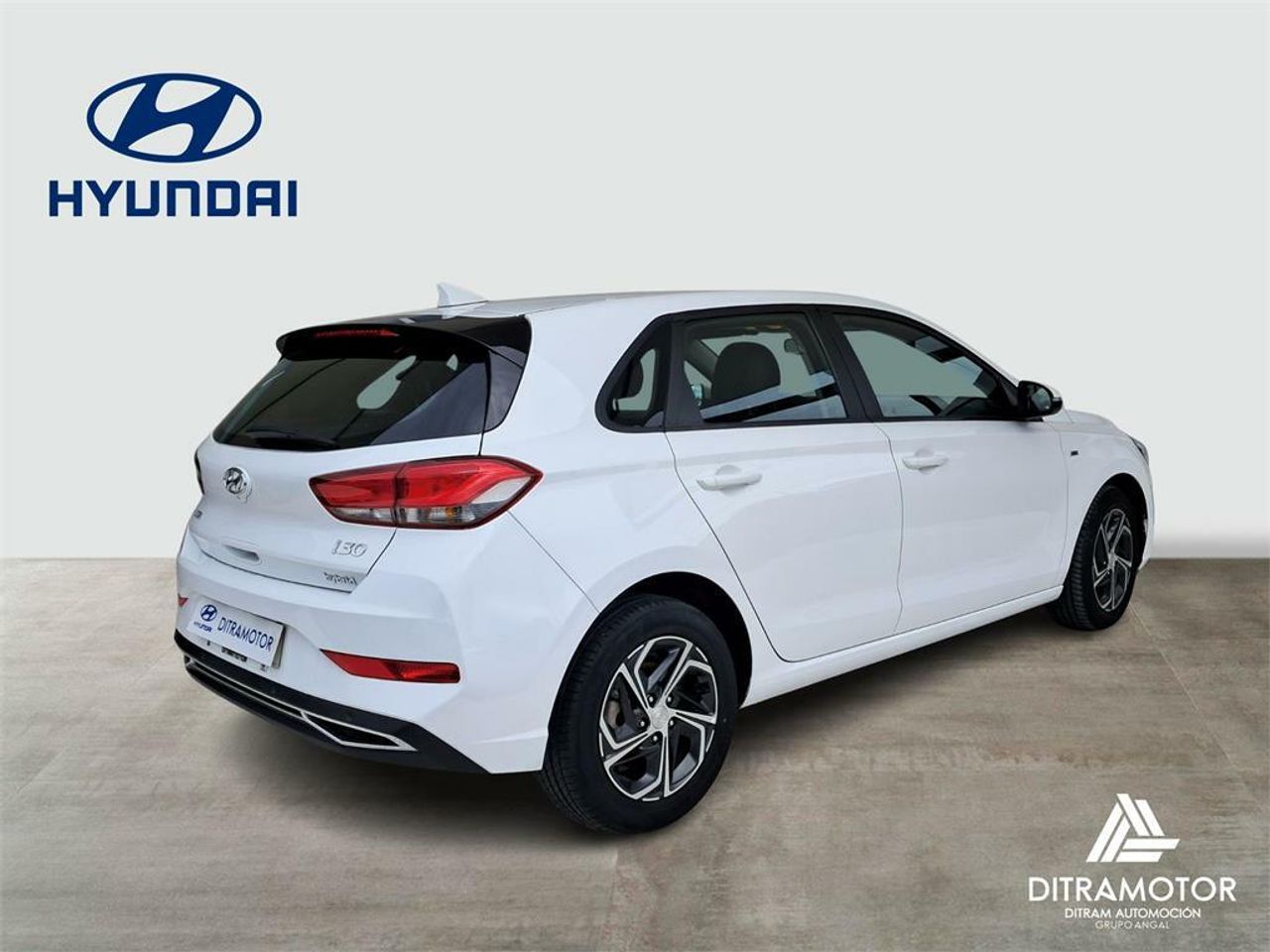 Hyundai i30 1.6 CRDI 100kW (136CV) 48V Klass LRR - Foto 2