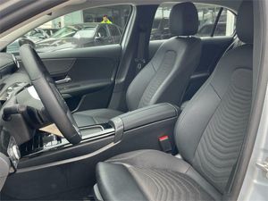 Mercedes Clase A 180 d Progressive (EURO 6e)  - Foto 2