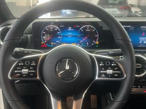 Mercedes CLA 200 d SB Progressive (EURO 6d)  - Foto 2