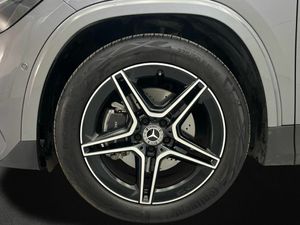 Mercedes GLA 200 d  - Foto 2