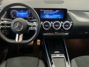 Mercedes GLA 200 d  - Foto 2