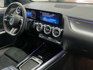 Mercedes GLA 200 d  - Foto 2
