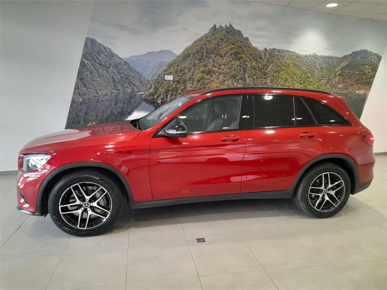 Mercedes GLC 220 d 4MATIC - Foto 2