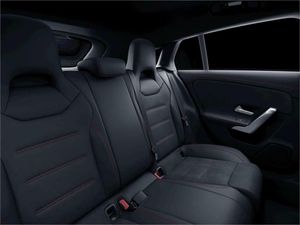 Mercedes CLA 200 D DCT Shooting Brake  - Foto 2