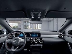 Mercedes CLA 200 D DCT Shooting Brake  - Foto 2