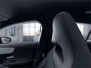 Mercedes CLA 200 D DCT Shooting Brake  - Foto 2
