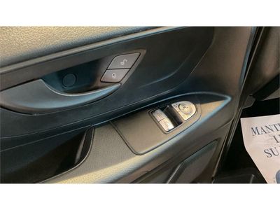 Mercedes Vito 116CDI AT 120kW Tourer Pro Larga