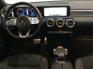 Mercedes CLA 180  - Foto 2