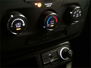 Jeep Renegade 1.0G 88kW Sport 4x2  - Foto 2