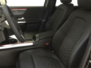 Mercedes GLA 200 D  - Foto 2