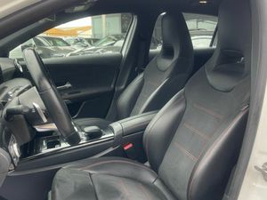 Mercedes Clase A 200 d AMG Line (EURO 6d)  - Foto 2