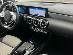 Mercedes CLA 200 d SB AMG Line (EURO 6d)  - Foto 2