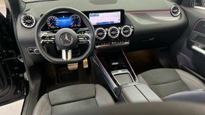 Mercedes GLA 200 d  - Foto 2