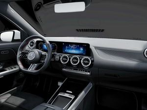 Mercedes GLA 200 D  - Foto 2