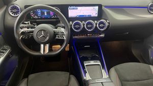 Mercedes GLA 200 d  - Foto 2