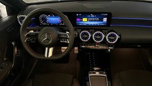 Mercedes Clase A 200 Berlina  - Foto 2
