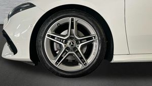 Mercedes Clase A 200 Berlina  - Foto 2