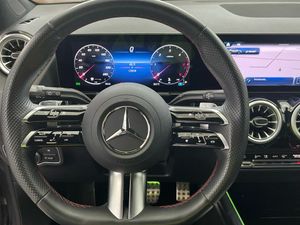 Mercedes GLA 200 d  - Foto 2
