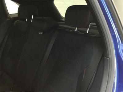 Mercedes GLA 250 e con tecnología híbrida EQ