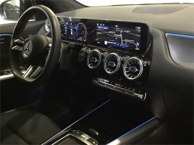 Mercedes GLA 250 e con tecnología híbrida EQ