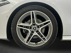 Mercedes Clase A 200 d Compacto  - Foto 2