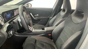 Mercedes Clase A 200 d Compacto  - Foto 2