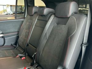 Mercedes Clase GLB 200 d 4MATIC  - Foto 2